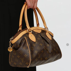 💎✨Authentic✨💎Louis Vuitton Monogram Tivoli PM Hand Bag